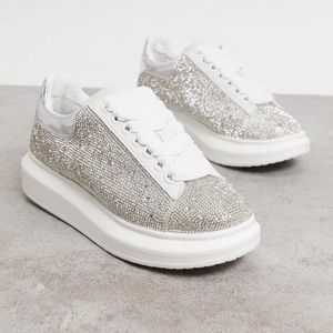 Steve Madden Women's Glimmer-R Sneakers Rhinestone Size 10 new never worn